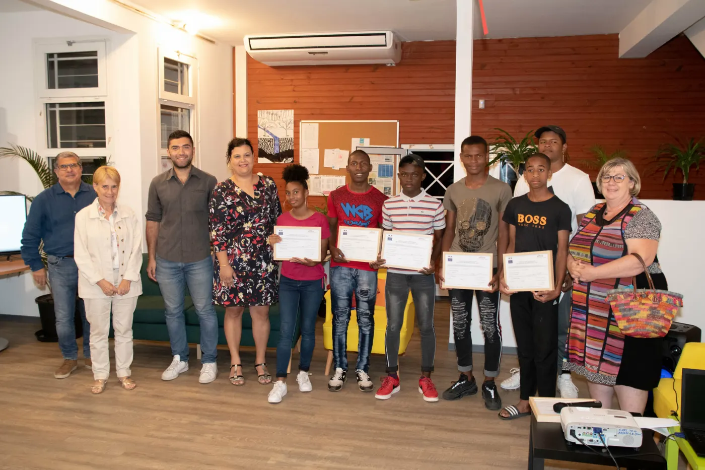 Bourse de stage : Remise d’attestation à 7 jeunes