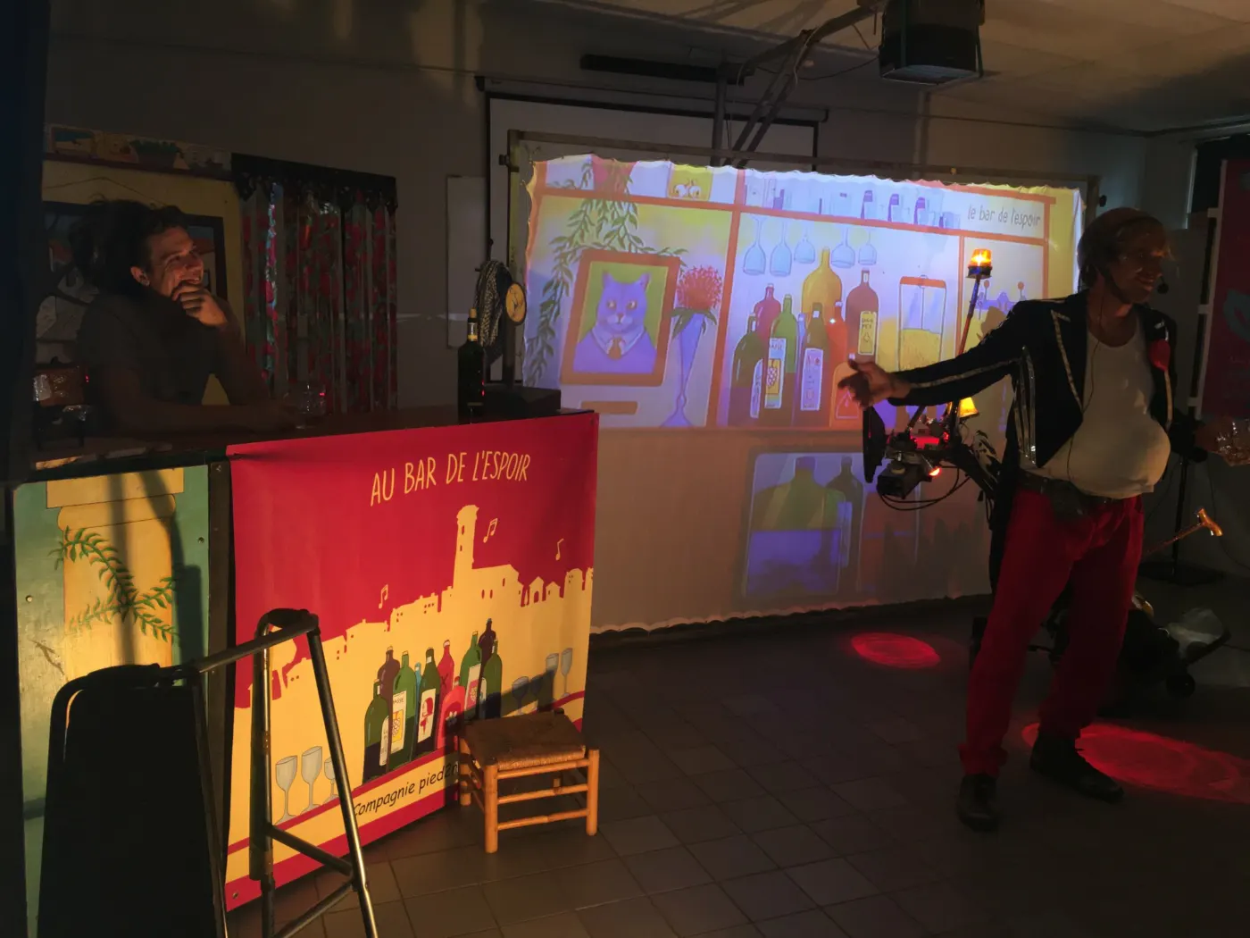 « Michelle ma belle » enchante les collégiens