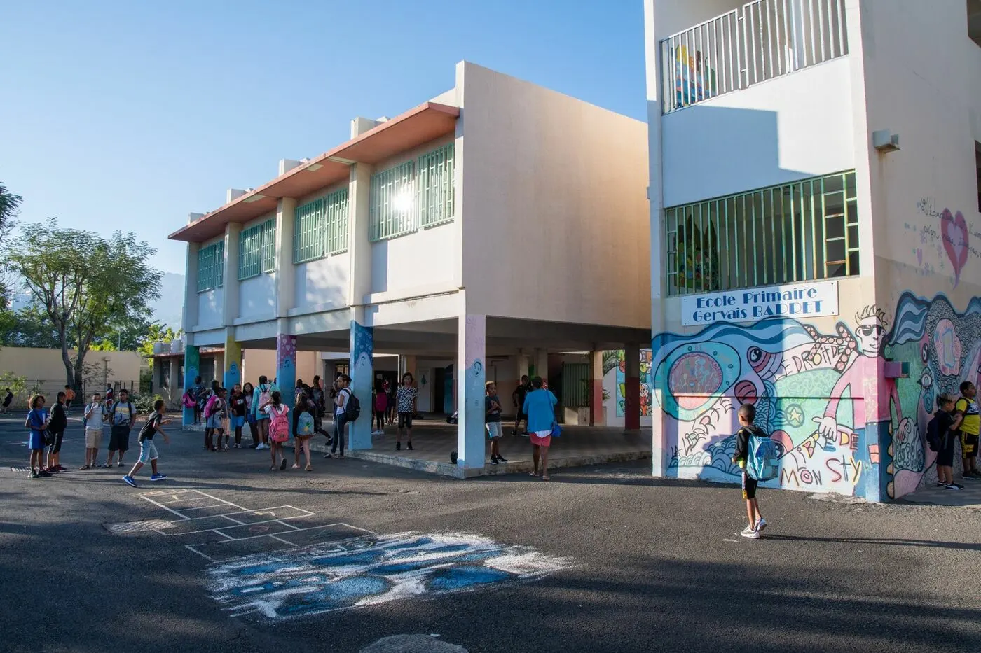 78716435_10158979457439097_496015830165749760_o