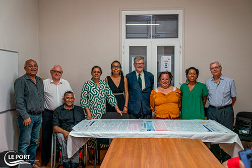 Deux associations du Port signent la charte Romain Jacob