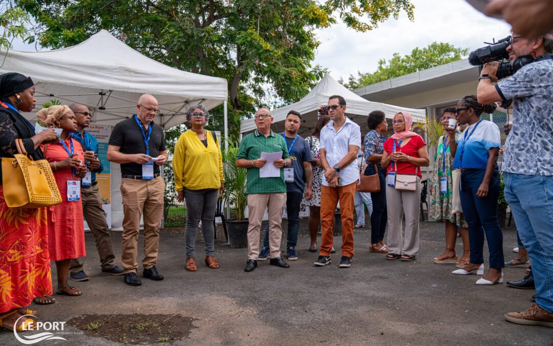 Les représentants des CCAS de France en visite au Port