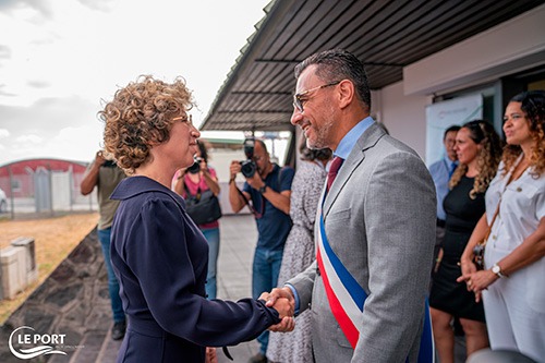 Visite de la ministre déléguée aux Outre-mer au Port