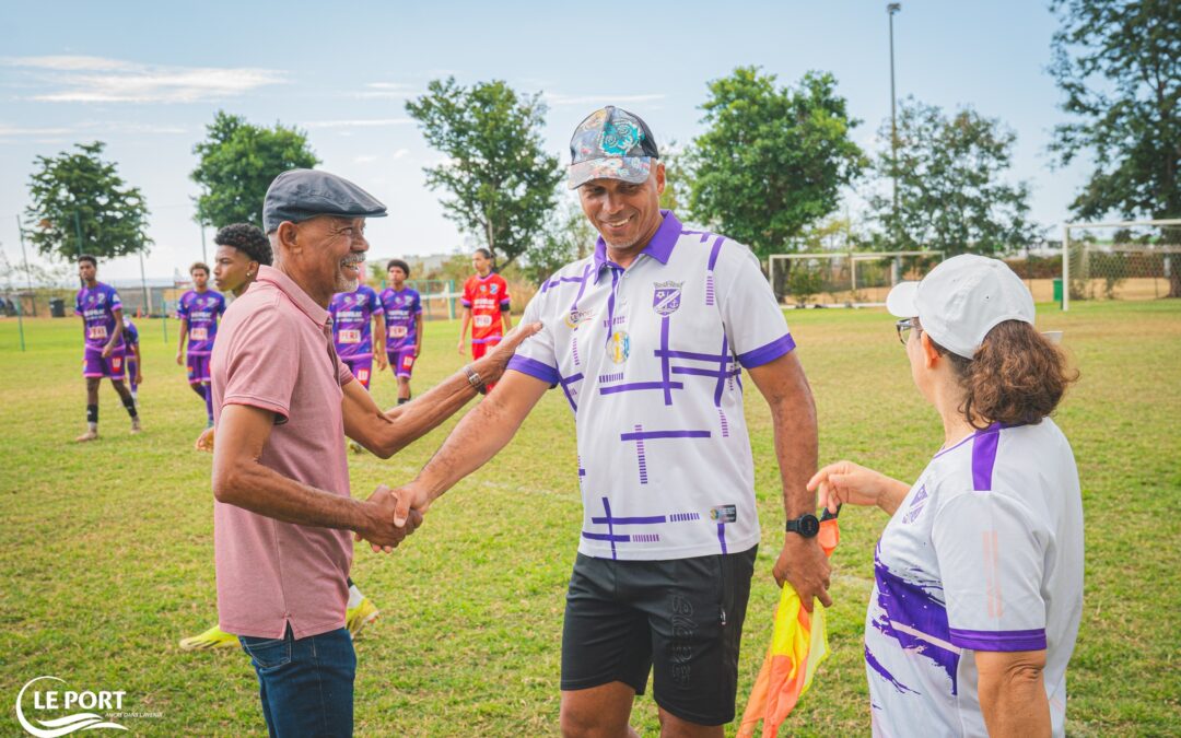 Retour sur la Journée de football interclubs – Hommage aux anciens de l’AS Jeanne d’Arc