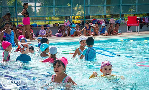 Baignades et karnaval en couleurs pour vakans dann Port