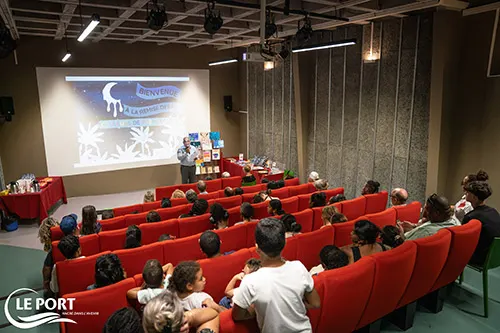 Remise de prix du concours Couleurs de poèmes