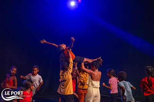Action chorale et Allons danser : des aventures éducatives et culturelles
