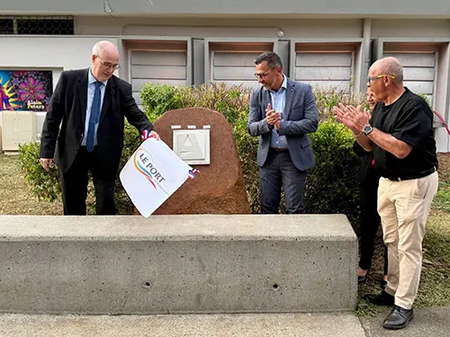 Retour en images sur le dévoilement de la plaque du label